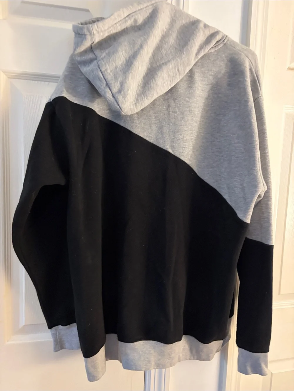 XPLR Sam and Colby Explorer Colorblock Hooded Sweatshirt - Gray/Black